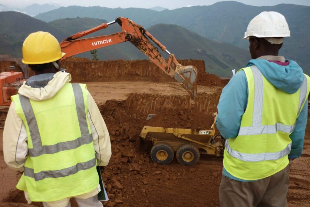 M23 isyancıları KDC’de madencilik faaliyetlerini engelledi