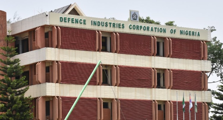 Nijerya’da askeri tesiste patlama: 1 ölü