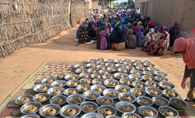 El Feşir’deki gıda krizi halk mutfaklarını vurdu