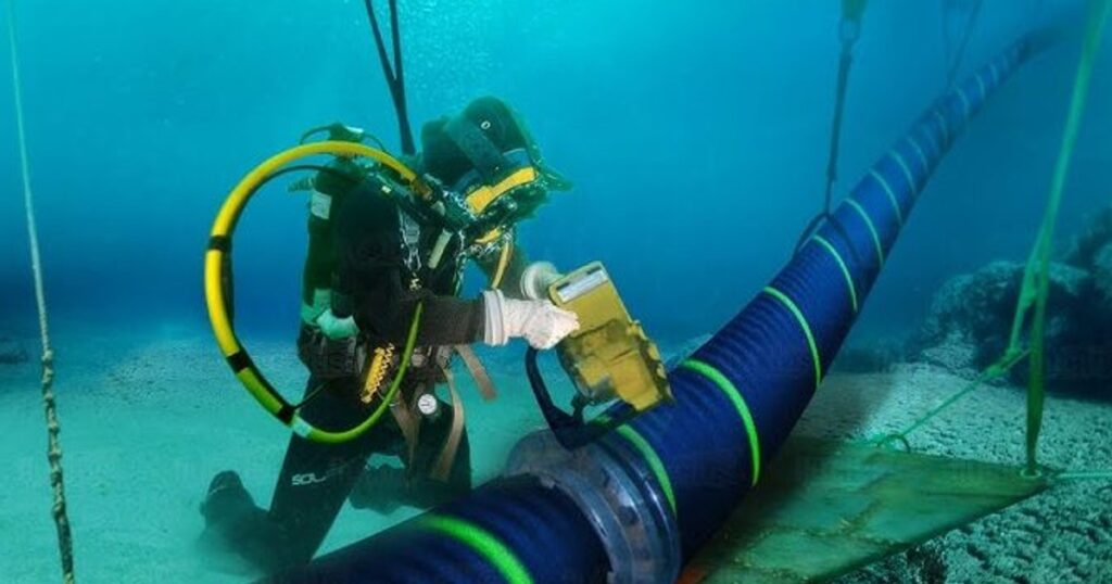 Tunus, MEDUSA denizaltı kablosuna ev sahipliği yapan ilk Afrika ülkesi oldu
