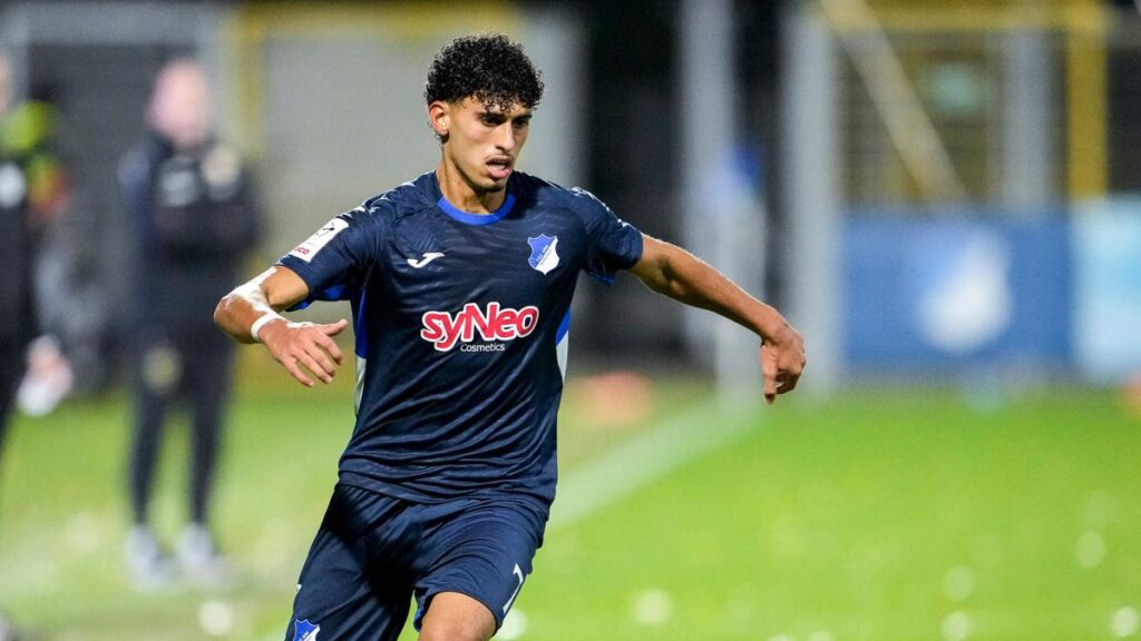 Bundesliga’nın devleri Faslı genç yıldızı transfer etmek istiyor