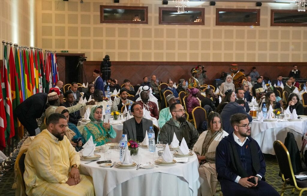 Fas’taki ”Gençlik Başkenti 2025” kapanışında Filistin anıldı