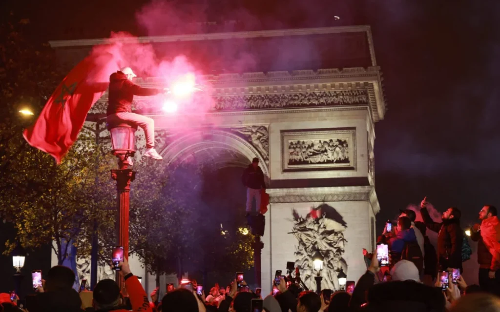 Senegal – Fas maçı sonrasında Fransa’da çıkan olaylarda 63 kişi gözaltına alındı